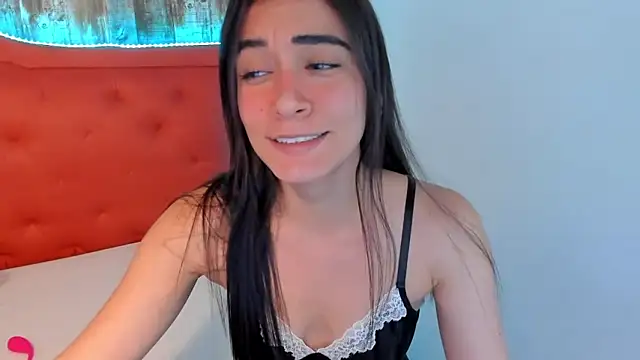 Emma Sophia2 online show from February 2025 04:57:01 AM