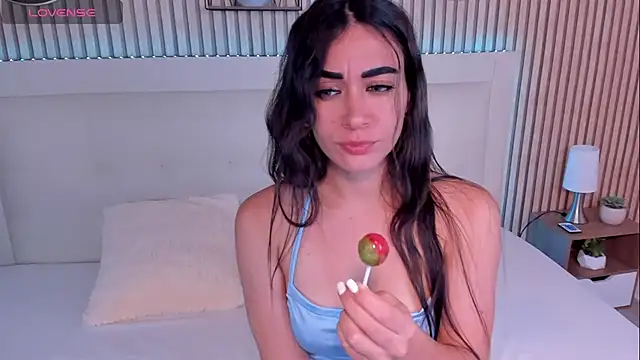Emma Sophia2 online show from October 2025 04:36:02 AM
