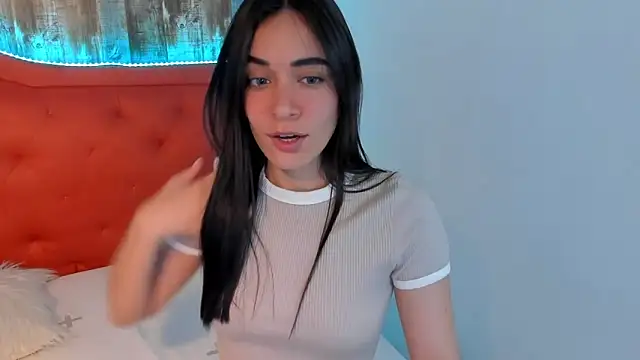 Emma Sophia2 online show from February 2025 06:39:02 AM