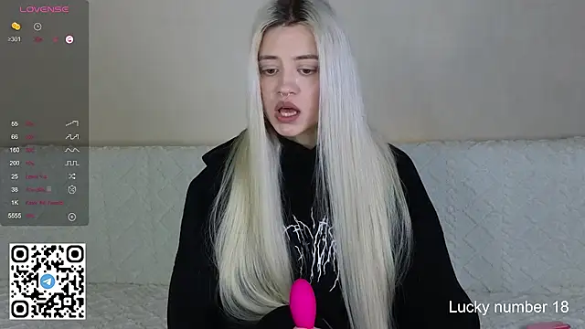 mybunnywendy online show from December 2025 01:35:02 PM