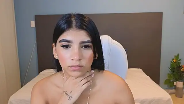 maiaa ruiz online show from January 2025 01:31:01 PM