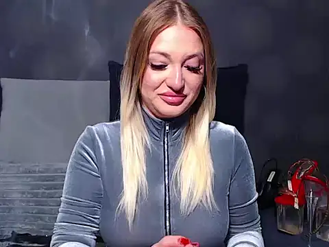 GodessJulia online show from May 2026 07:57:02 AM