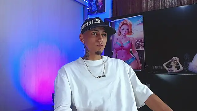 Liam lee online show from November 2025 11:27:01 PM