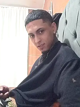 Liam lee online show from December 2025 03:41:01 AM