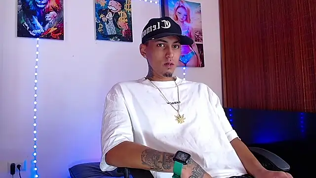 Liam lee online show from January 2026 04:46:02 PM