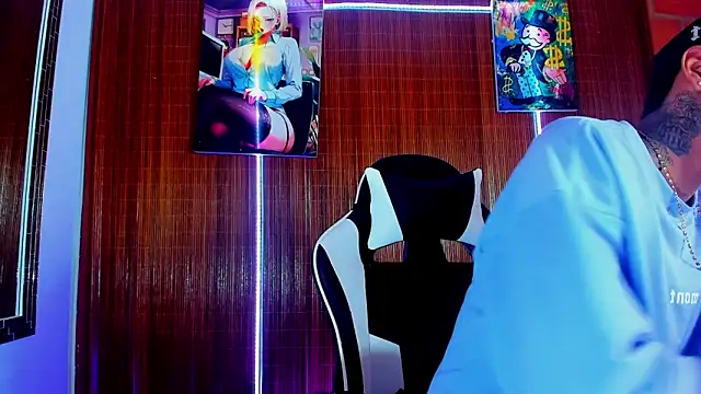 Liam lee online show from February 2026 09:11:01 PM