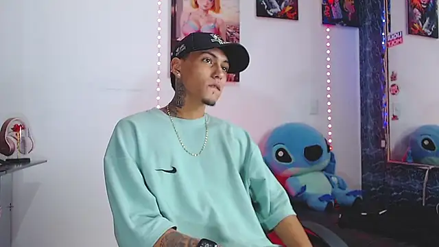 Liam lee online show from November 2025 11:59:02 AM