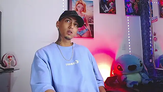 Liam lee online show from November 2025 01:59:02 PM