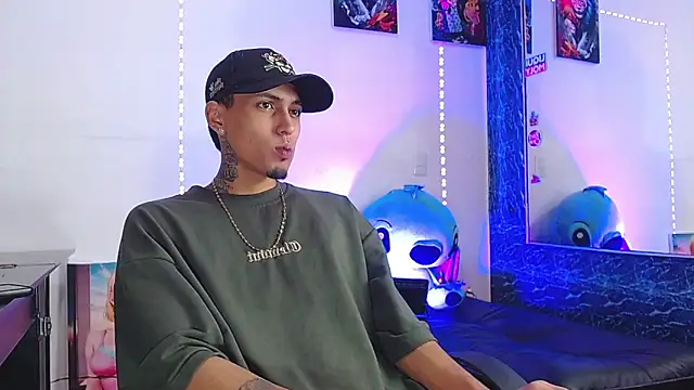 Liam lee online show from November 2025 02:54:01 PM