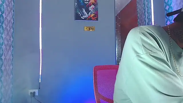 Liam lee online show from April 2026 12:04:01 AM