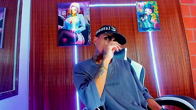 Liam lee online show from February 2026 09:25:01 PM