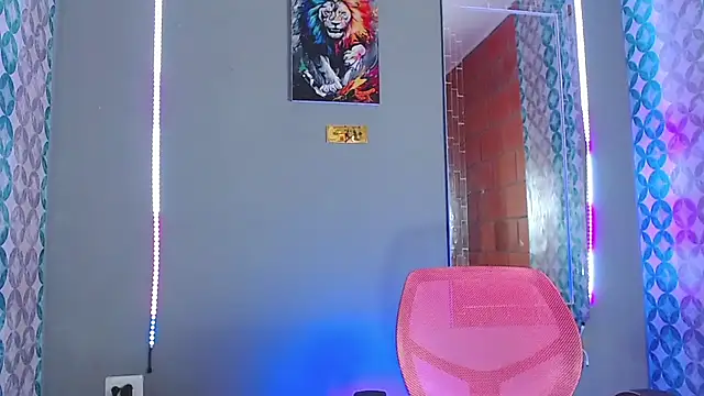 Liam lee online show from April 2026 10:28:01 PM