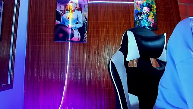 Liam lee online show from March 2026 11:10:02 PM