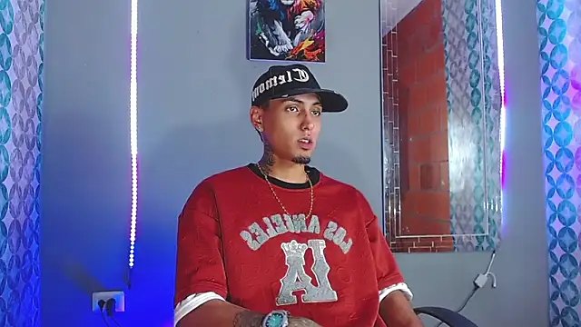 Liam lee online show from April 2026 12:03:01 AM