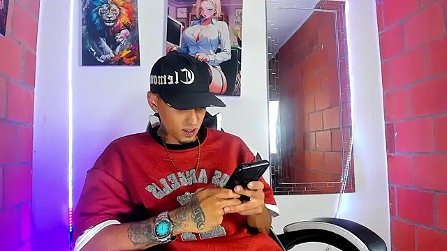 Liam lee online show from March 2026 11:26:01 PM