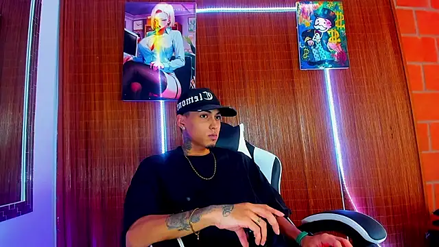 Liam lee online show from February 2026 09:14:01 PM