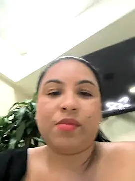 Snapshot of Francesca_ferrari chatting on March 2025 03:47:01 AM Francesca ferrari online show from March 2025 03:47:01 AM