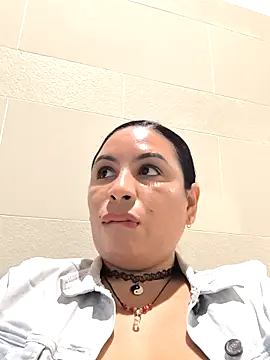 Snapshot of Francesca_ferrari chatting on October 2025 05:46:01 PM Francesca ferrari online show from October 2025 05:46:01 PM
