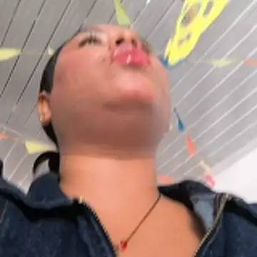 Francesca ferrari online show from February 2026 06:38:02 PM