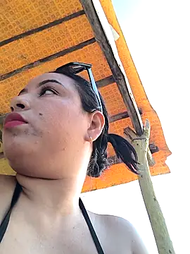 Snapshot of Francesca_ferrari chatting on February 2025 10:04:02 PM Francesca ferrari online show from February 2025 10:04:02 PM