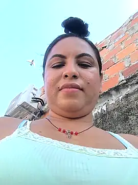 Francesca ferrari online show from December 2025 08:33:02 PM