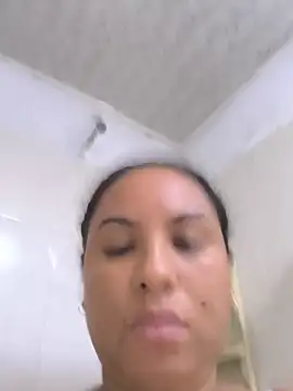 Francesca ferrari online show from May 2026 02:03:01 PM