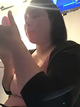 Snapshot of Francesca_ferrari chatting on June 2026 11:16:01 PM Francesca ferrari online show from June 2026 11:16:01 PM
