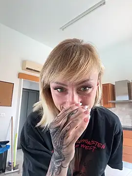 haileyhope  online show from October 2025 08:49:02 AM