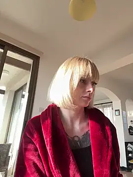 haileyhope  online show from March 2026 02:33:01 PM