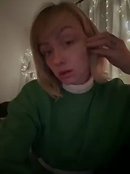 Snapshot of haileyhope_ chatting on February 2026 07:35:01 PM haileyhope online show from February 2026 07:35:01 PM