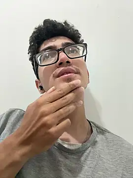 TylerWhite  online show from March 2026 05:09:02 PM