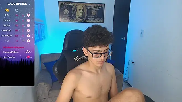TylerWhite  online show from February 2025 09:18:01 AM