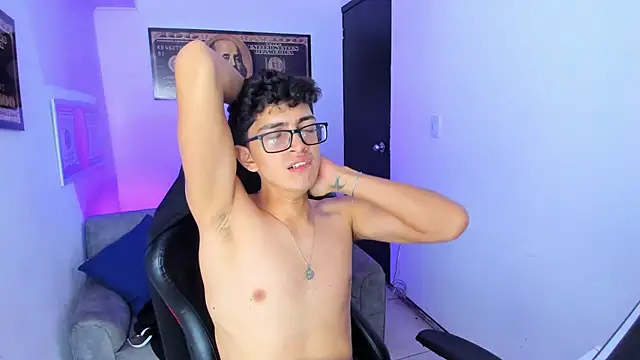 TylerWhite  online show from February 2025 08:50:02 AM