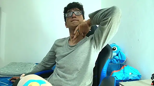 TylerWhite  online show from March 2025 11:42:01 PM