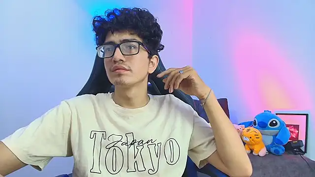 TylerWhite  online show from February 2026 04:52:01 AM