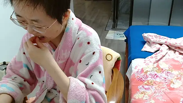 Snapshot of sonyx chatting on December 2025 09:42:01 AM sonyx online show from December 2025 09:42:01 AM