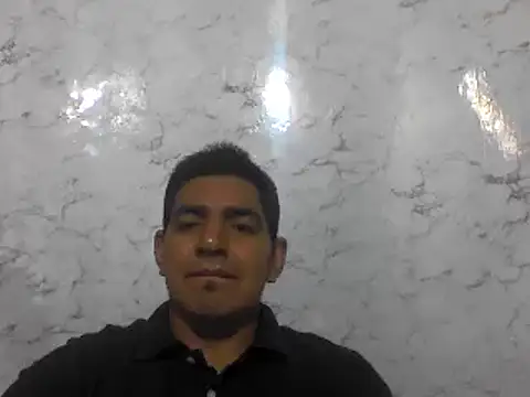 Snapshot of latino17 chatting on January 2025 05:44:02 AM latino17 online show from January 2025 05:44:02 AM