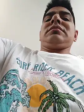 latino17 online show from March 2026 03:30:02 PM