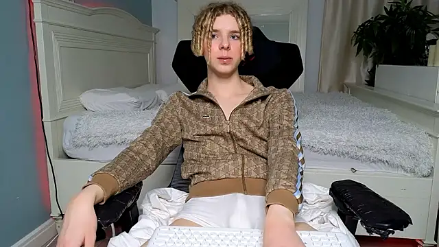 Kudi Minnt online show from March 2026 11:12:02 PM