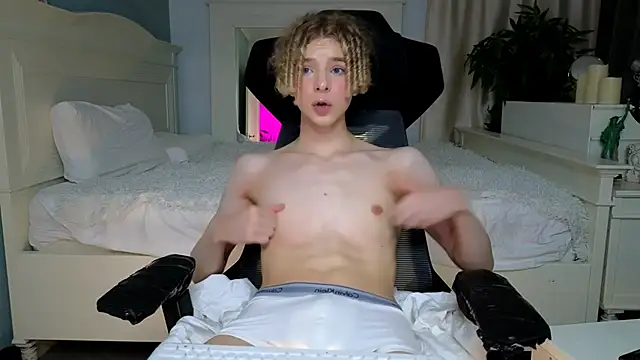 Kudi Minnt online show from March 2026 02:04:02 AM