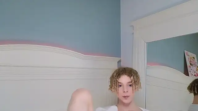 Kudi Minnt online show from March 2026 01:11:02 AM