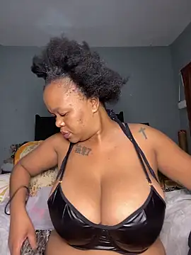 Snapshot of Mandy-101 chatting on February 2026 03:31:02 AM Mandy-101 online show from February 2026 03:31:02 AM