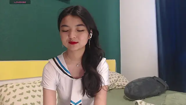 Shy Kira online show from June 2026 07:52:02 AM