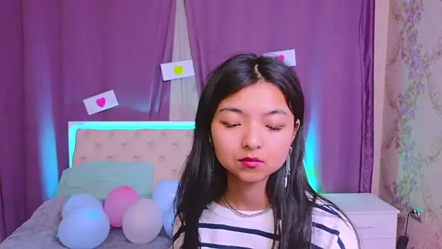 Shy Kira online show from February 2025 06:55:01 PM