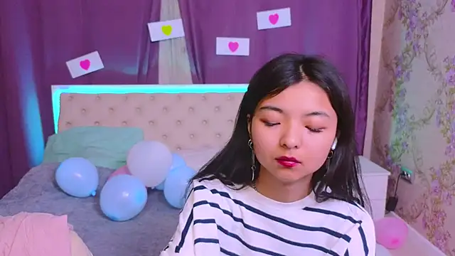 Shy Kira online show from February 2025 03:51:02 PM