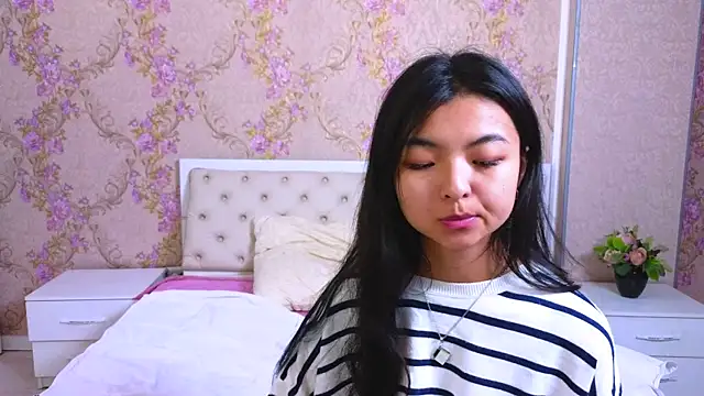 Shy Kira online show from January 2025 06:35:02 PM