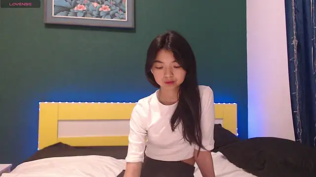 Shy Kira online show from March 2026 10:34:01 AM