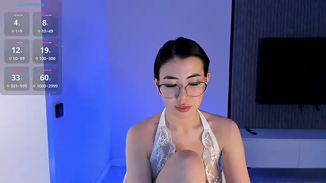 Snapshot of Naomi_52 chatting on December 2024 04:24:01 AM Naomi 52 online show from December 2024 04:24:01 AM