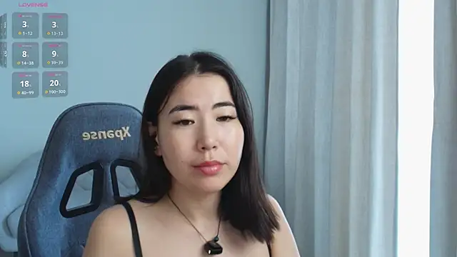 Snapshot of Naomi_52 chatting on June 2026 01:39:01 AM Naomi 52 online show from June 2026 01:39:01 AM