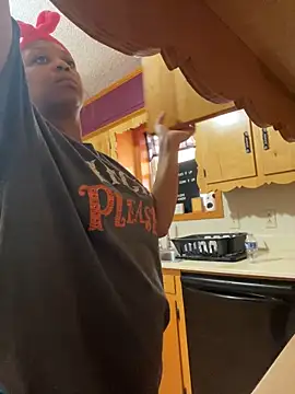 KLoveeee online show from January 2025 06:56:01 PM